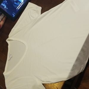 Lularoe M White Iris top